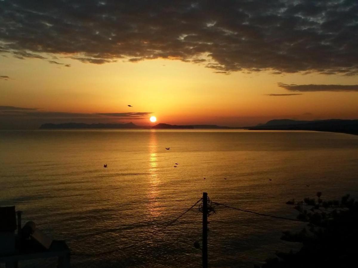 קולימברי Seaview Apartment Sunrise Near To Falassarna Beach מראה חיצוני תמונה
